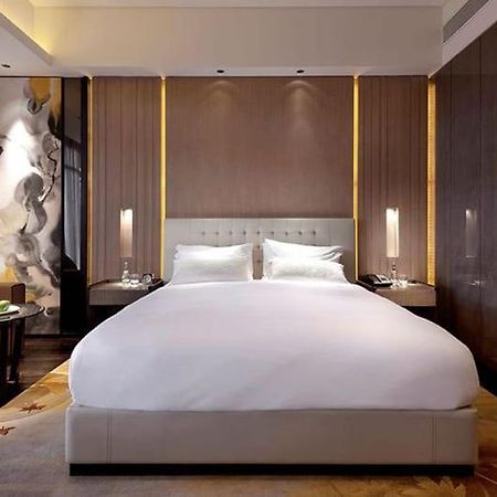 California Boutique Hotel Yerevan Bagian luar foto
