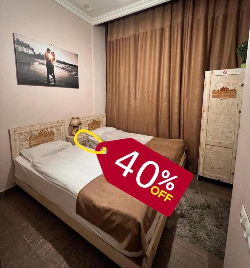 California Boutique Hotel Yerevan Bagian luar foto